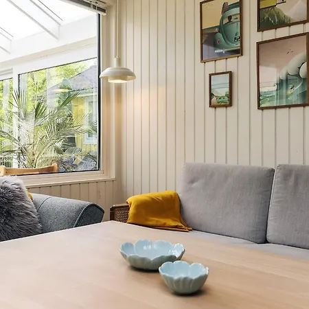 Tranquil Oasis With Sauna And Whirlpool-by Traum Odde