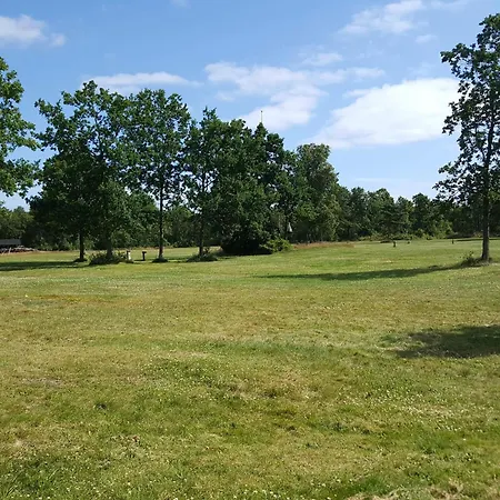 Tranquil Oasis With Sauna And Whirlpool-by Traum